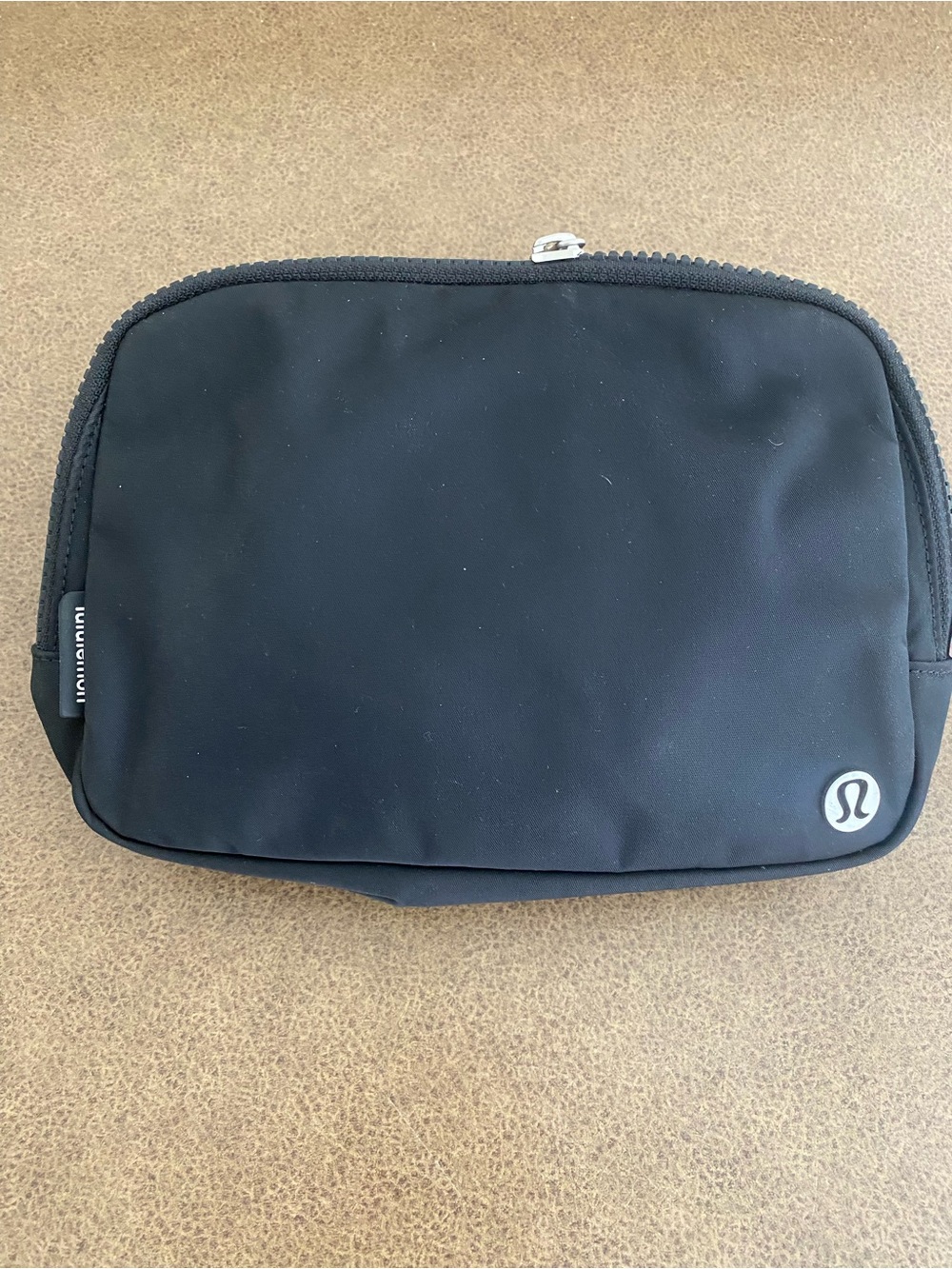 lululemon athletica crossbody bag